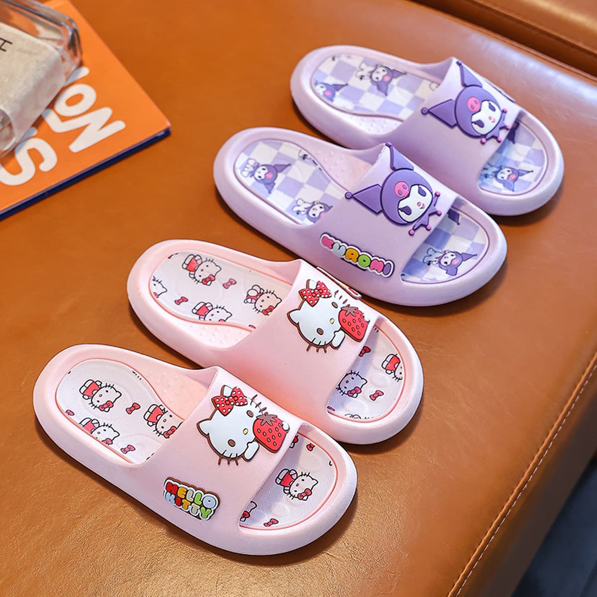 Детские тапочки-сандалии Sanrio для дома, нескользящие, для девочек и мальчиков, слипоны, мультяшные, с изображением Hello...