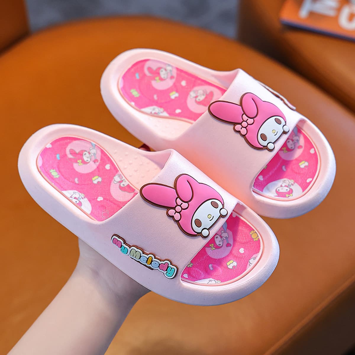 Детские тапочки-сандалии Sanrio для дома, нескользящие, для девочек и мальчиков, слипоны, мультяшные, с изображением Hello...