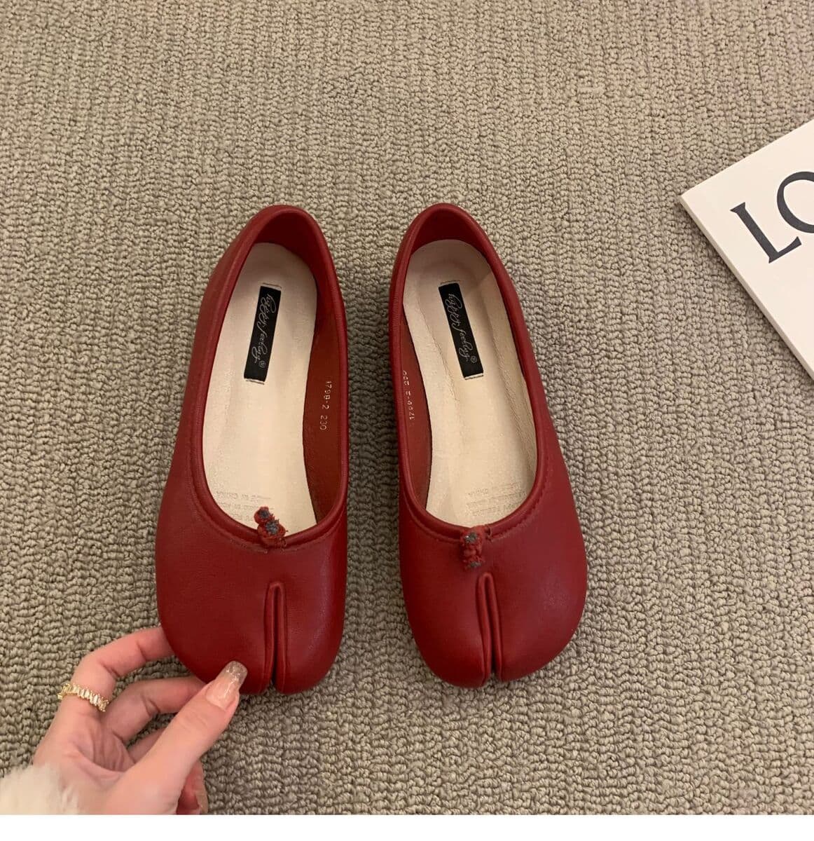 Doug Shoes Женская обувь 2021, новые летние туфли-рысики с разрезом на носке, туфли с ленивой подковой, туфли на плоской...