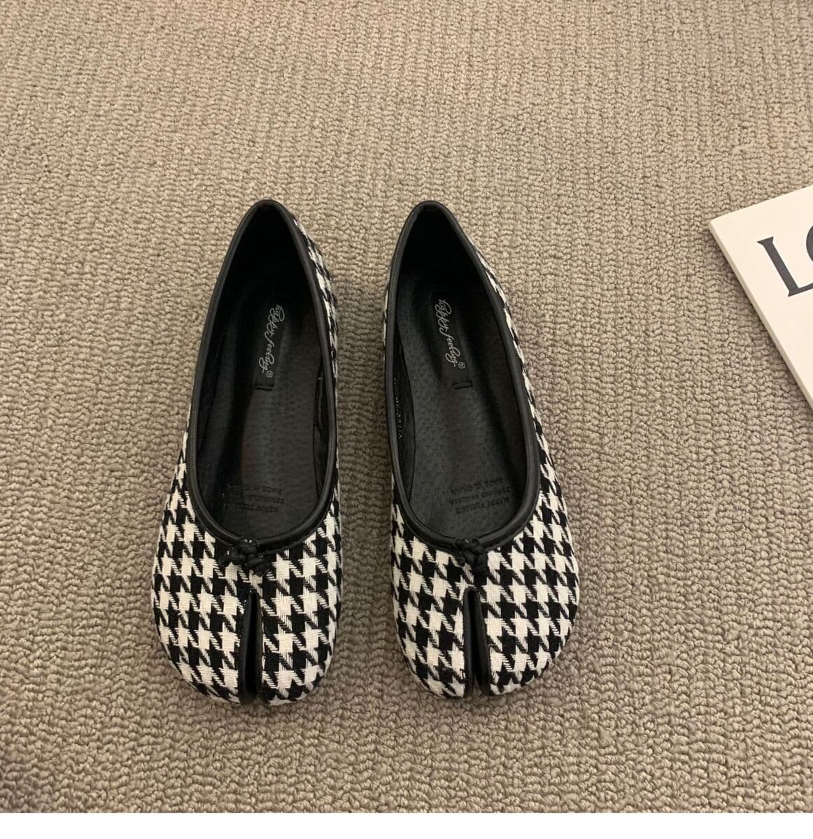 Doug Shoes Женская обувь 2021, новые летние туфли-рысики с разрезом на носке, туфли с ленивой подковой, туфли на плоской...
