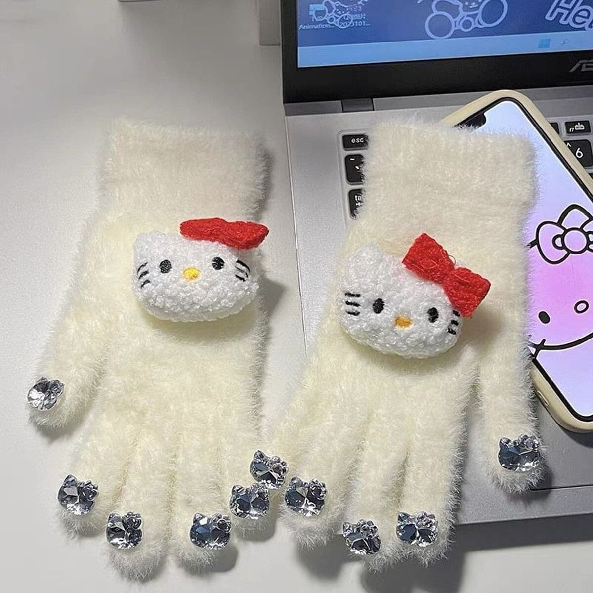 Маленькая красная книга та же модель kt перчатки со стразами и стразы Hello Kitty перчатки зимой теплые норковые волосы...
