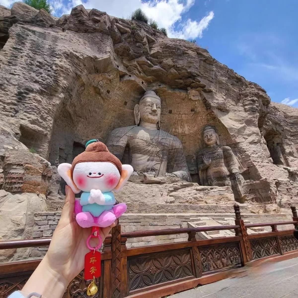 Гrottoes Yungang Lotus Buddha Маленькая кукла-компаньон Datong Периферийные культурные и творческие сувениры Подвеска Бутик...