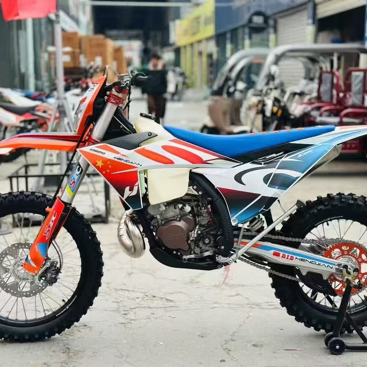 Внедорожный мотоцикл Hengjian Z с 15kg-тактным двигателем объемом 300 куб. см для езды по бездорожью и использования на...