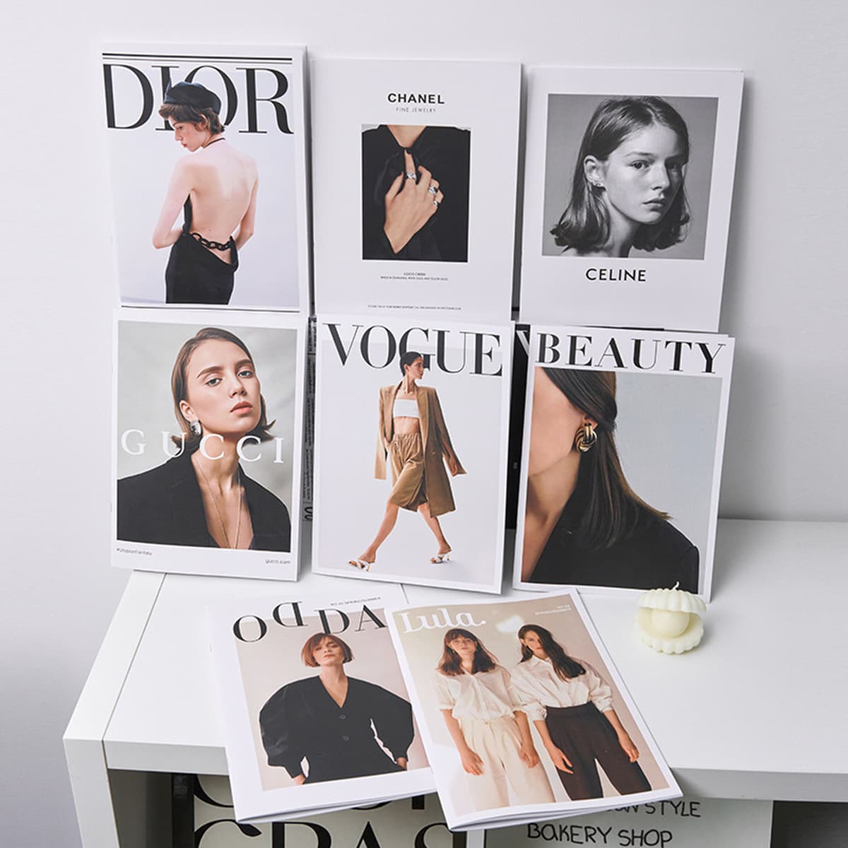 Rins Red Magazine Книги Фотографические реквизиты Английская книга Фотография Фон Мягкие декоративные открытки Европейские и...