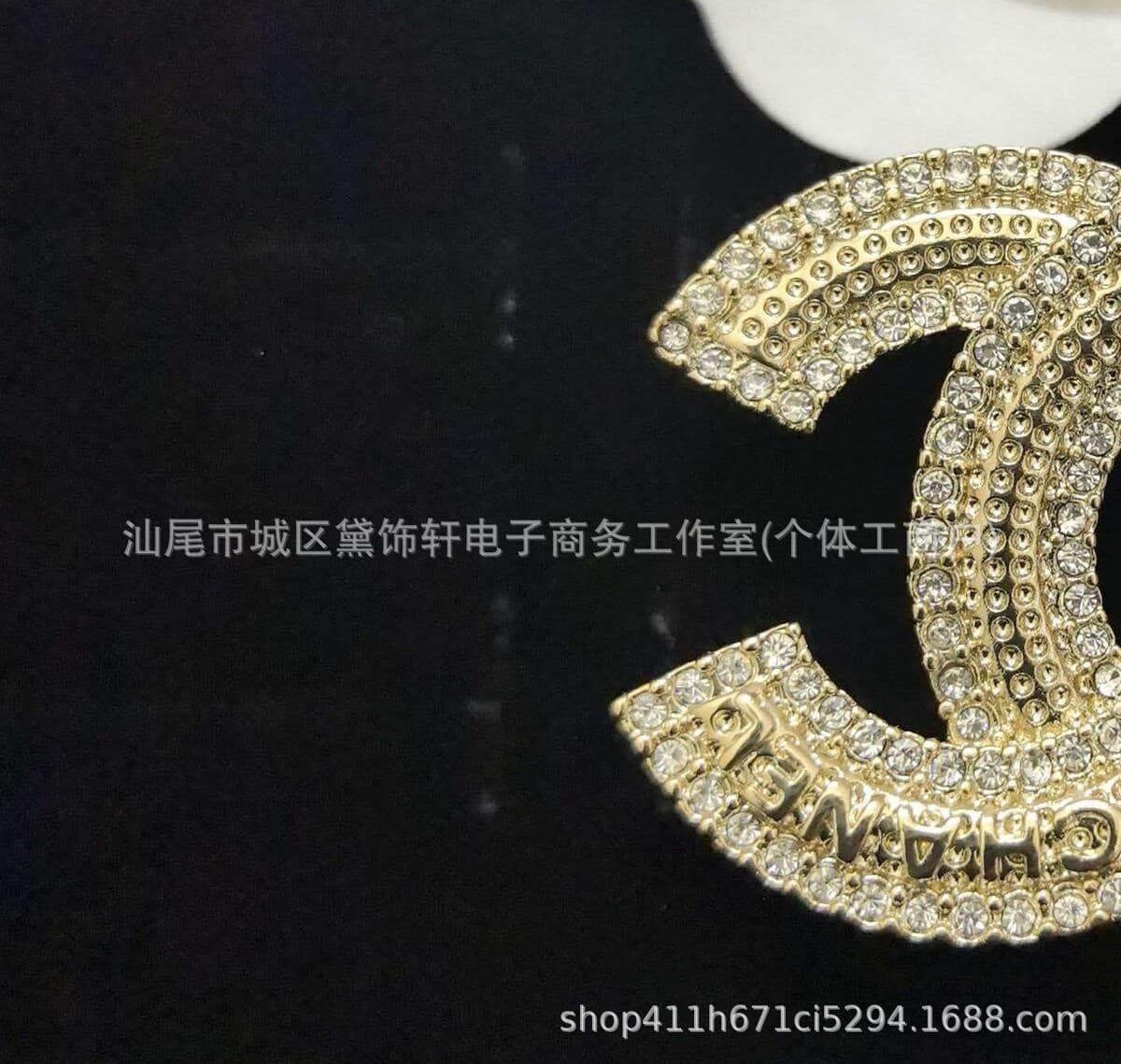 Брошь Chanel Double C с полным алмазным паве, квадратная брошь с бриллиантами и жемчугом, брошь-камелия Chanel, маленькая...